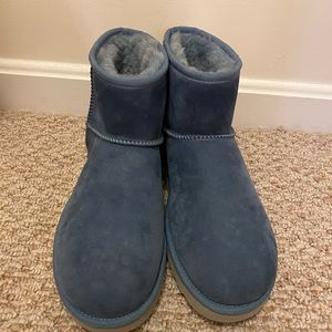 UGG classic Mini size 10 in blue